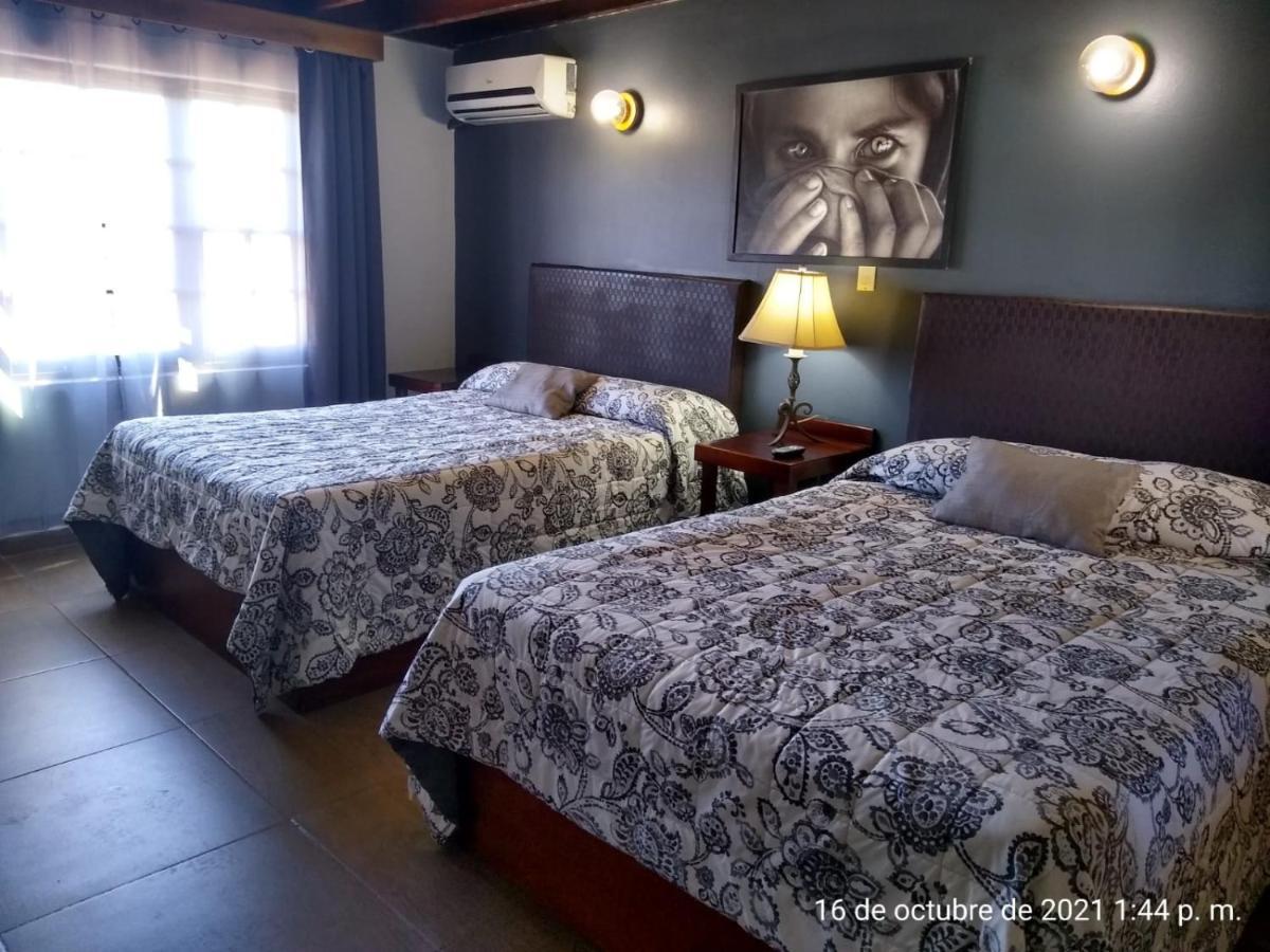Hotel Mision Santa Isabel à Ensenada Extérieur photo