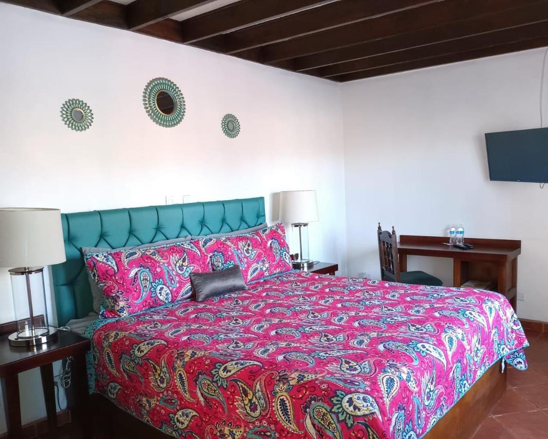 Hotel Mision Santa Isabel à Ensenada Extérieur photo